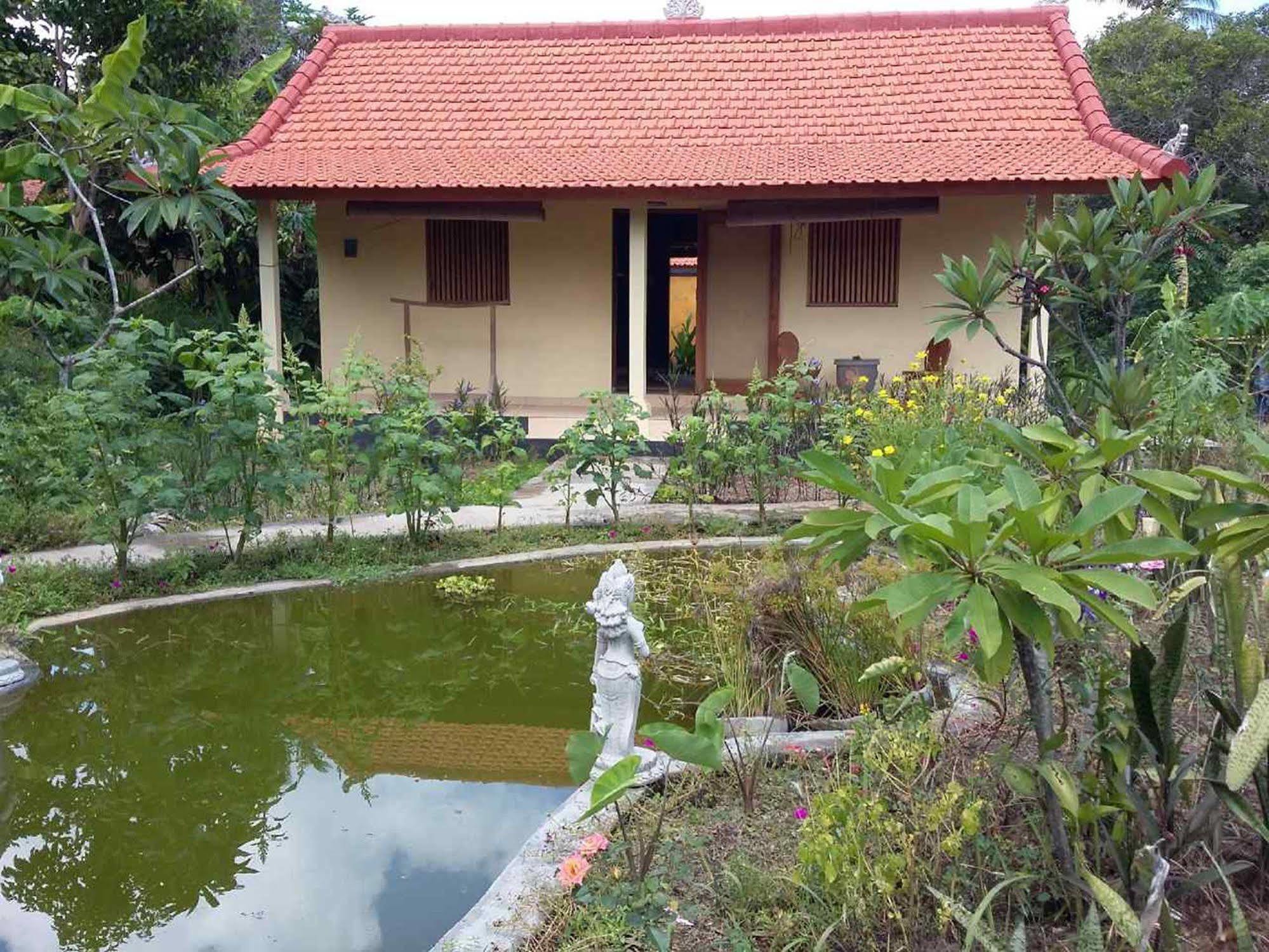 Hotel Bali Bila Bungalow Pabean Buleleng Exterior foto